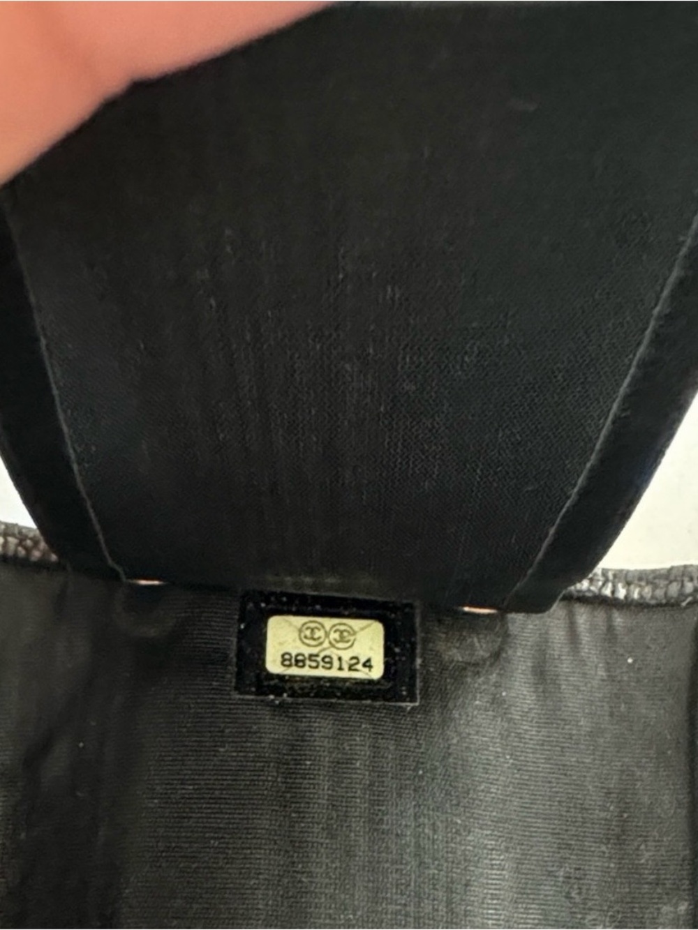 Chanel caviar key holder - Picture 10 of 10
